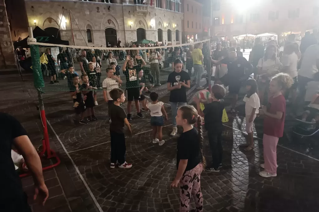 385381939_803052145153764_5745711465976392486_n.webp
