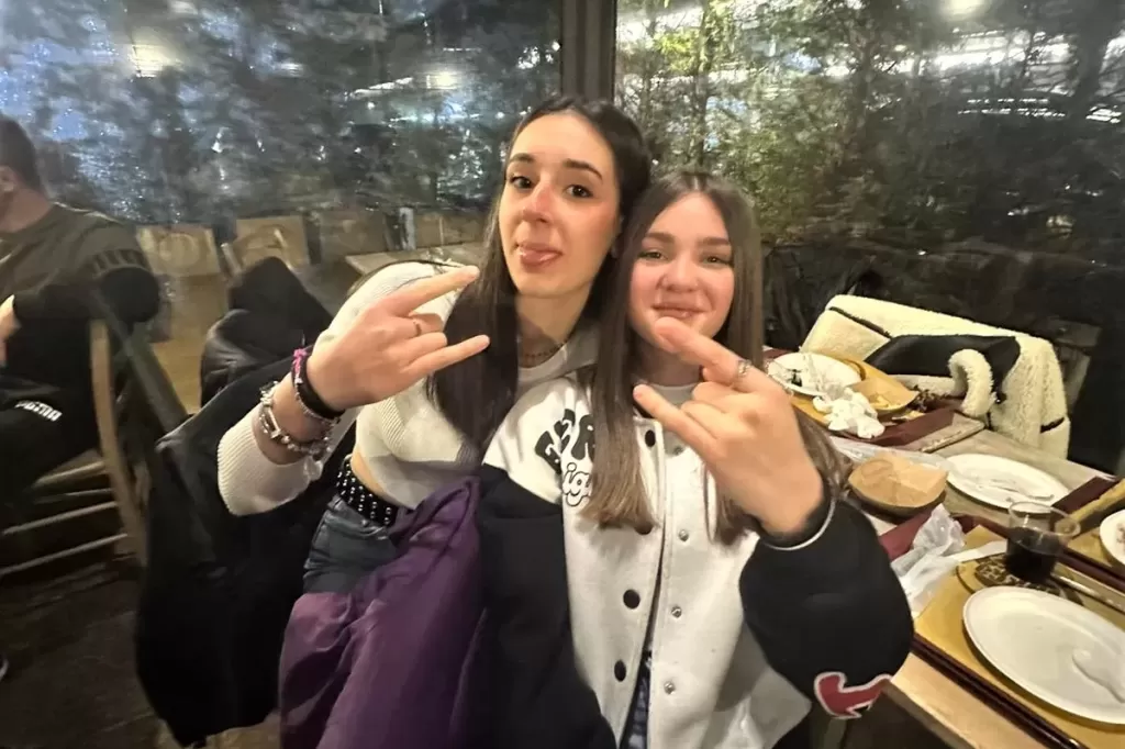 431509624_909473224511655_6787719902536692550_n.webp