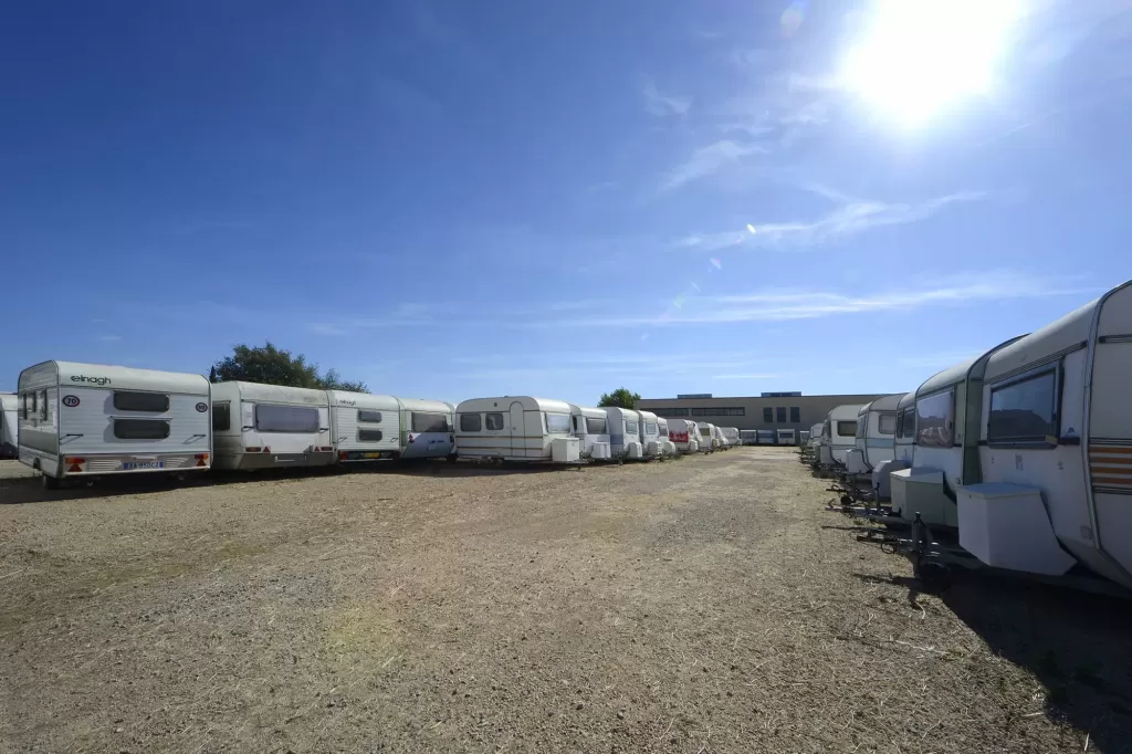 rimessaggio-caravan-6.webp