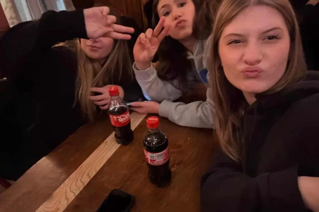 470165474_1120662610059381_2151726501747050342_n.webp