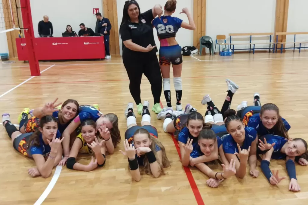under-14.webp